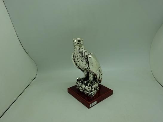 مجسم الصقر العربي