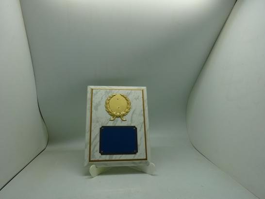 درع رخامي خشبي