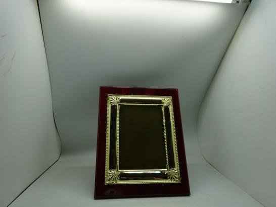 درع ايطالي بارز