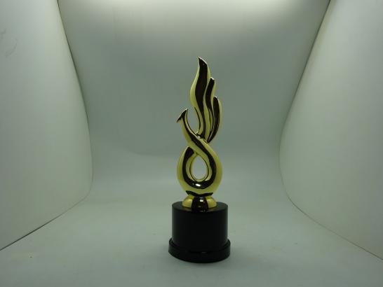 مجسم بقاعدة xf