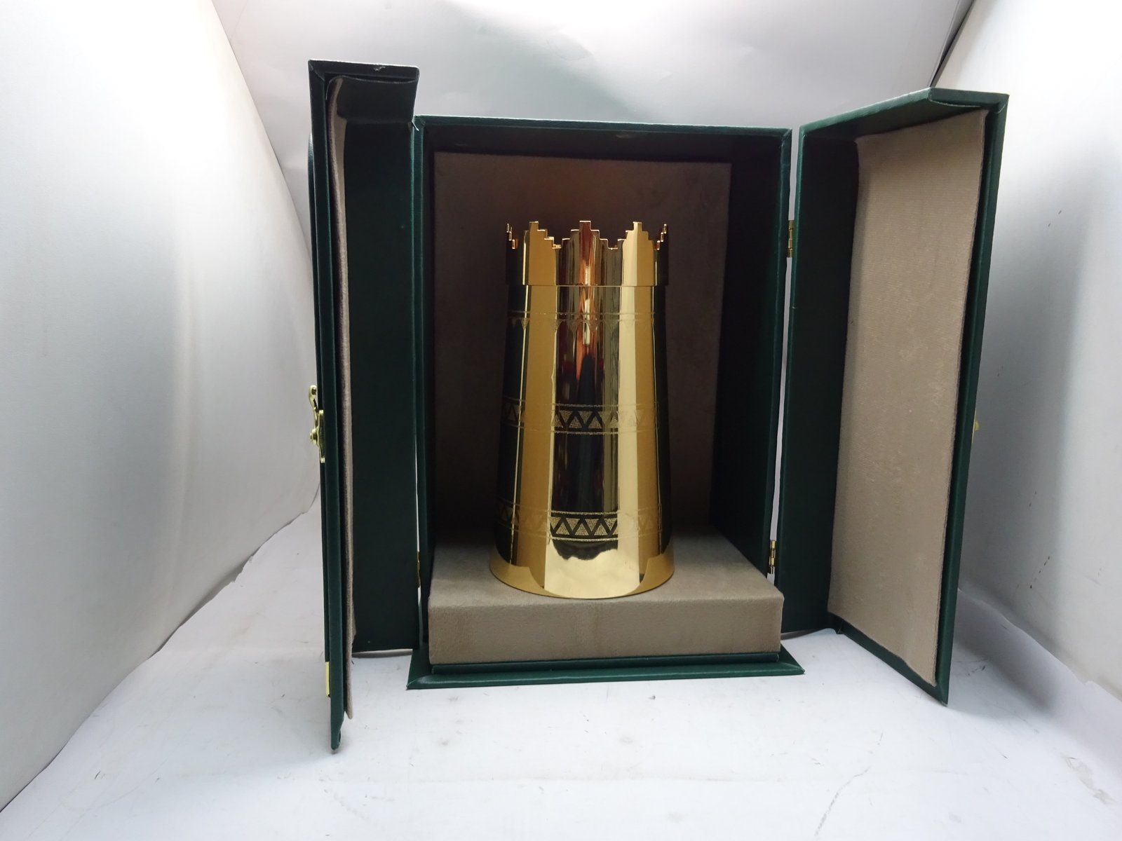 قلعة منفوحه بالرياض