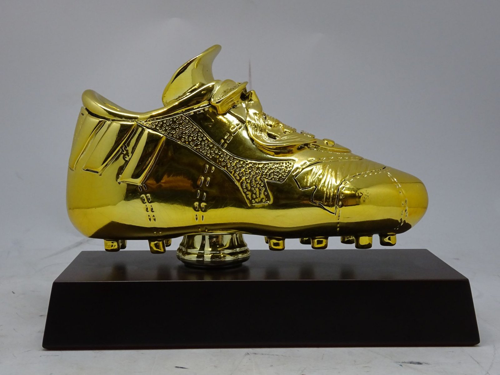 حائزة الحذاء الذهبي إيطالي